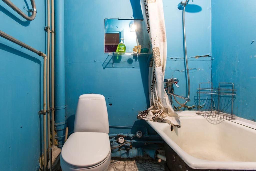 טאלין Sunny Apartment Near Bus Station מראה חיצוני תמונה